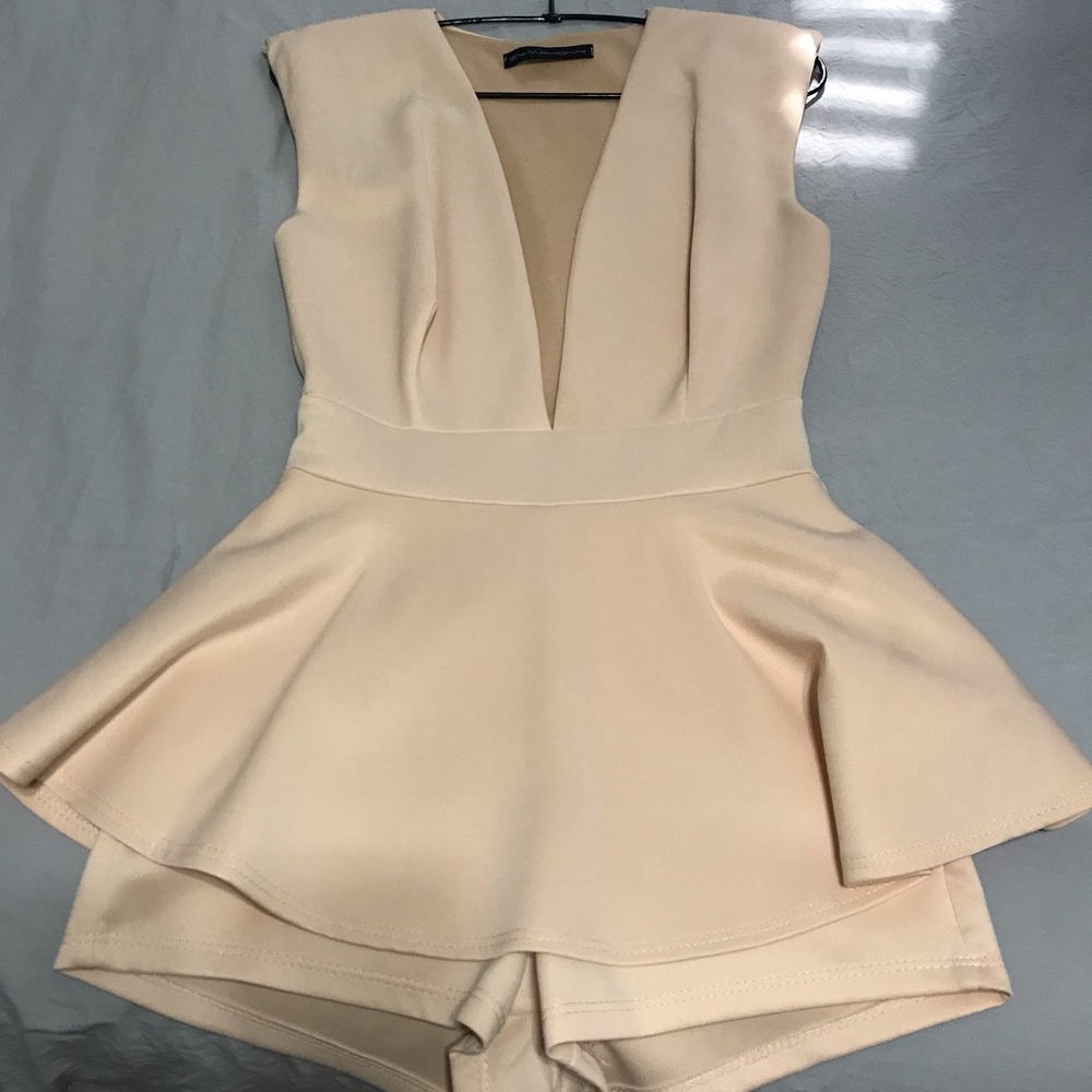 Fashion Nova Nude Pink Romper size small